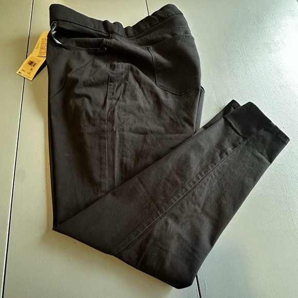 Levi's Womens 26W Black Shaping Leggings Pull On Pants Stretch Slimming NEW - Picture 4 of 8